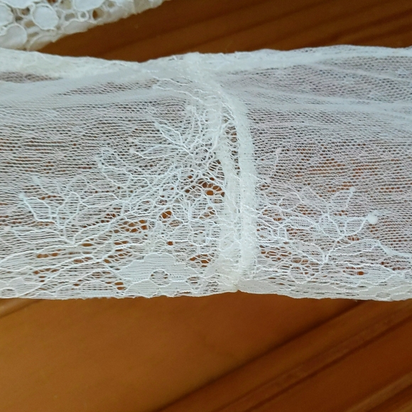 Lucky Brand Floral Lace Crocheted Whimsical Dainty Transparent Top Medium Ivory - Picture 7 of 16